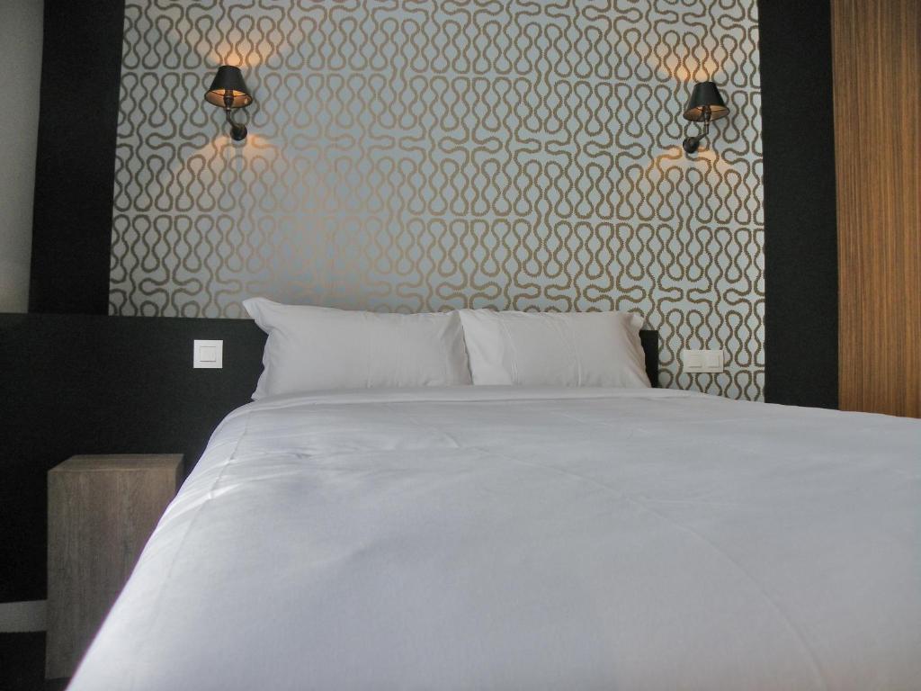 Hotel Les Terres Blanches Chatou Room photo